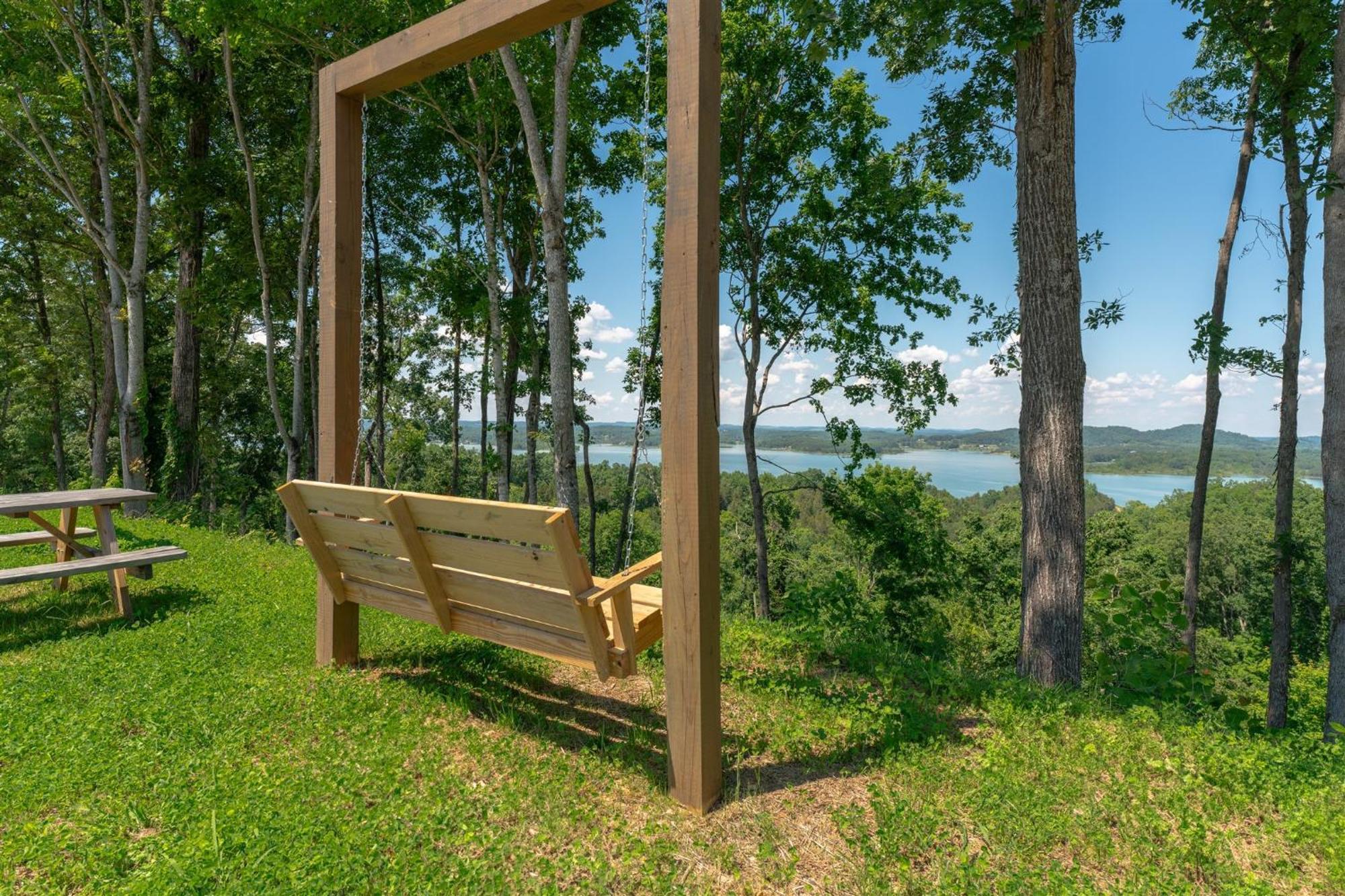 Cozy Cove Retreat W Lake View Hot Tub Firepit Dandridge Exterior photo